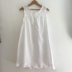 Small White Adonia Sleepwear Nightgown